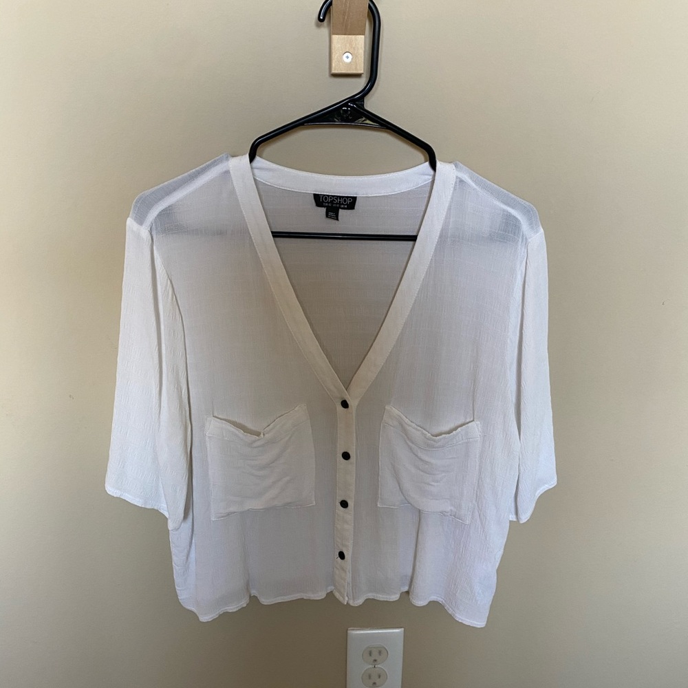 Topshop White Button Down Cropped Blouse